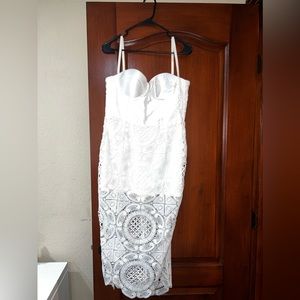 Misha Collection White Lace Dress Size Medium